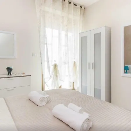 Appartement In Polluce